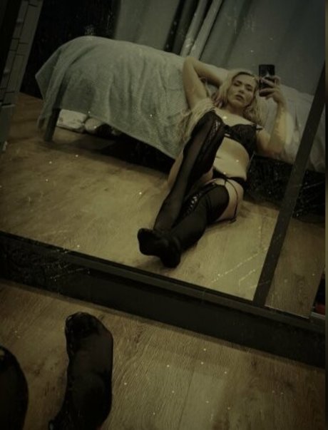 Session Moth Martina OnlyFans Pornografie gratis