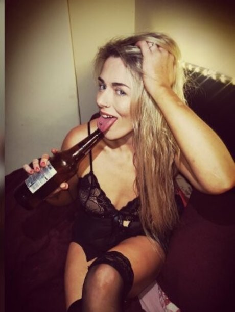 Session Moth Martina Leaked OnlyFans Nacktbilder