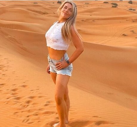 Session Moth Martina Auf OnlyFans