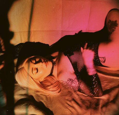 Kseniya Alexandrova Nacktpornos auf OnlyFans