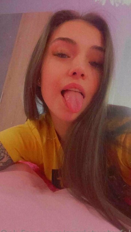 yourqueen3 OnlyFans Nacktbilder