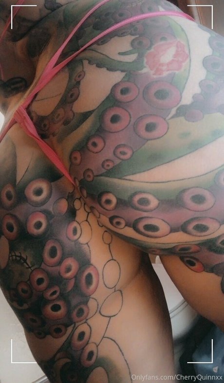 cherryrayxx OnlyFans nackt