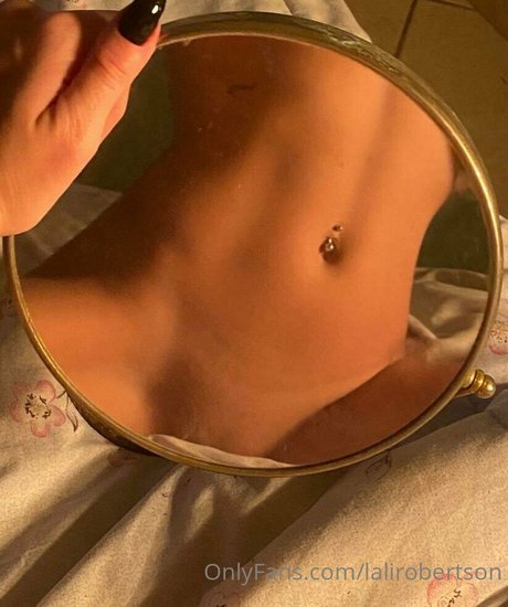 lalirobertson Nackt auf OnlyFans