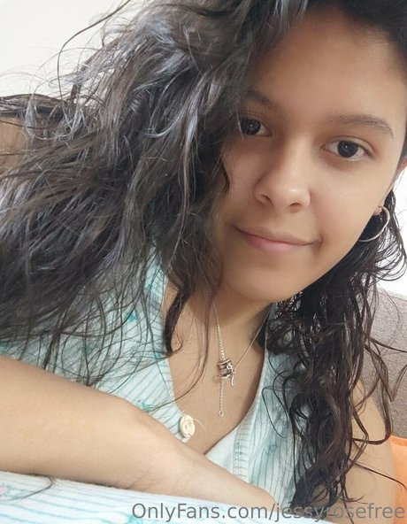 jessyrosefree OnlyFans geleakte Brüste