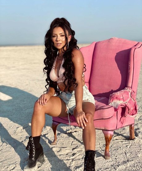 Ashley Nocera OnlyFans Inhaltstyp