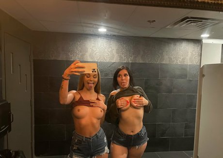 Abbie nb Nacktporno OnlyFans