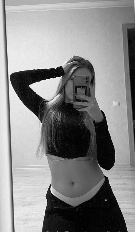 Keityy OnlyFans nackte Brüste