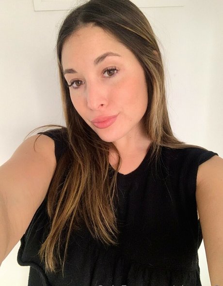 ninacroft OnlyFans Leaj