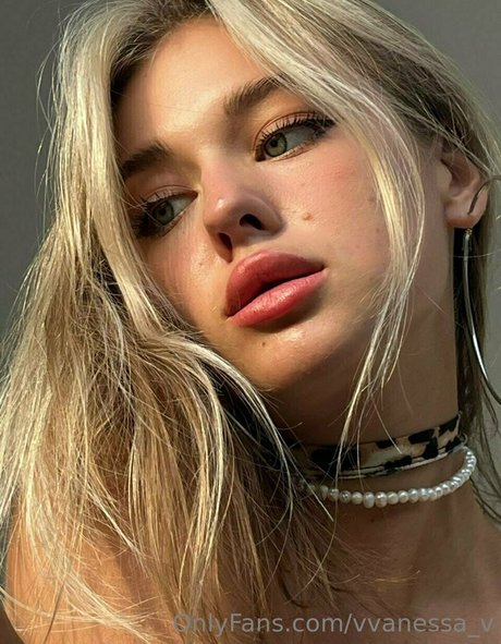 vvanessa v Nacktbilder von OnlyFans geleakt
