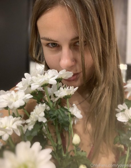 Baby Yona Nacktbilder von OnlyFans geleakt