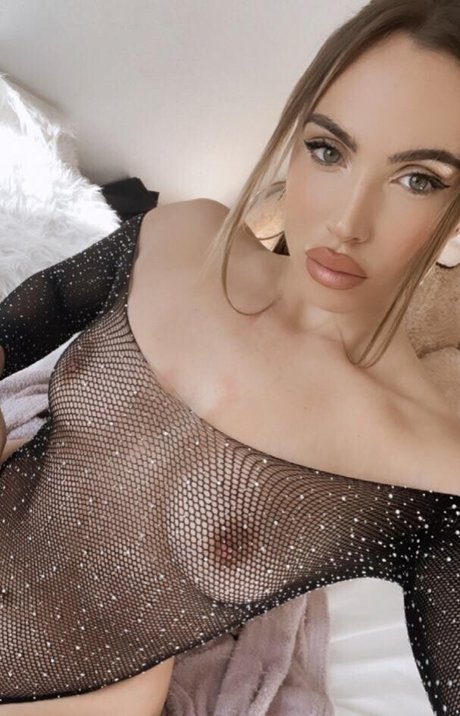 Loowky OnlyFans Brüste Bild