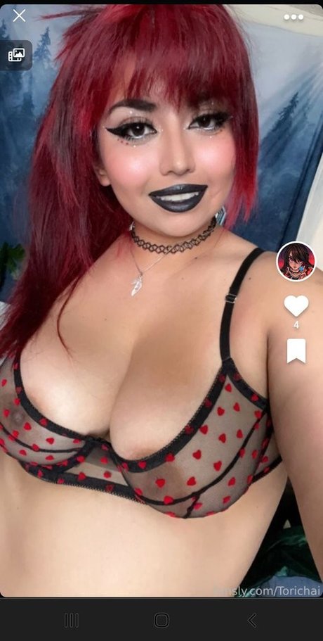 Torichai OnlyFans Striptease
