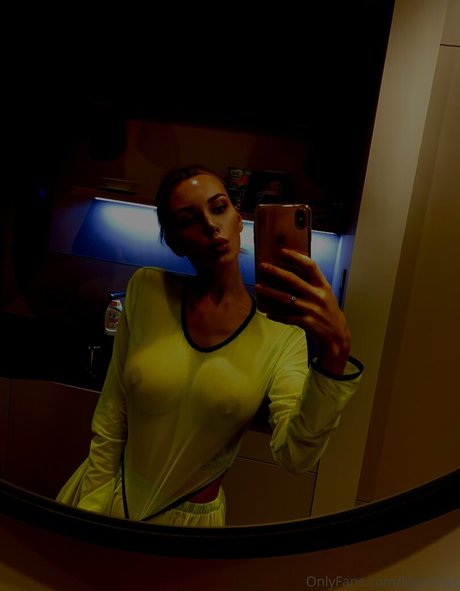 Lily Ermak Heiße OnlyFans Inhalte