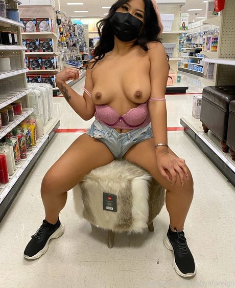 Babyaforeign Bilder OnlyFans