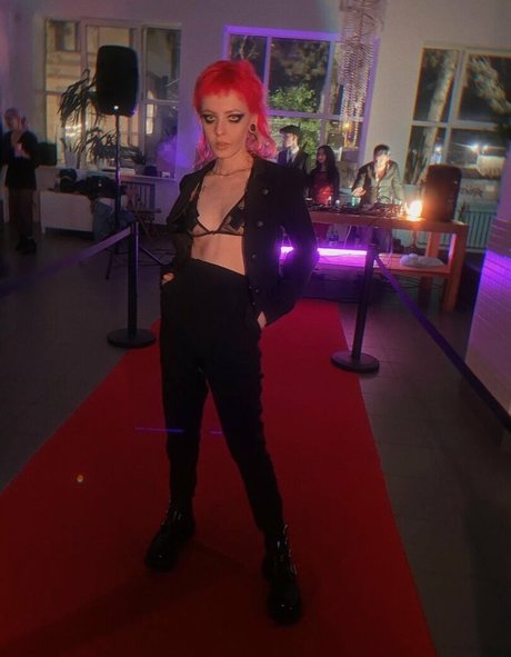 itsadeathwish Nackt OnlyFans