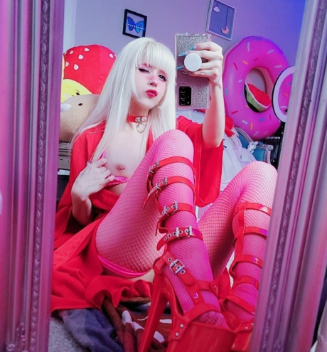 Monster Girl OnlyFans Arsch Leak