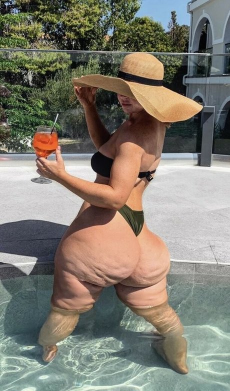 Esmee Dream OnlyFans Porno