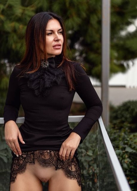 Elena Ptena Nacktbilder auf OnlyFans