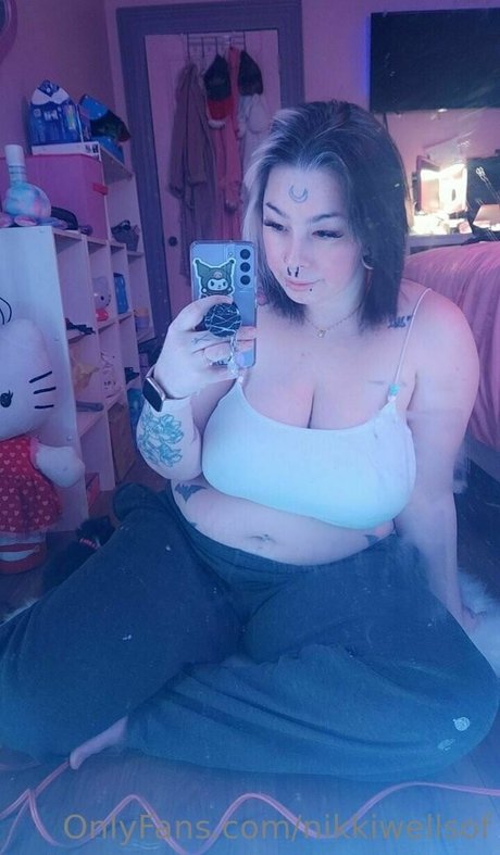Nikkiwellsof Leaks von Nacktbildern auf OnlyFans