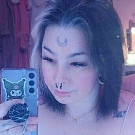 Nikkiwellsof XXX OnlyFans