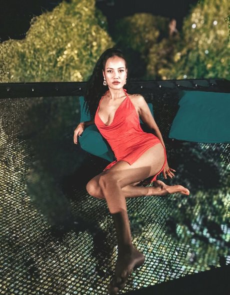 Yourgoldfish NurlyFans-Pornoleaks