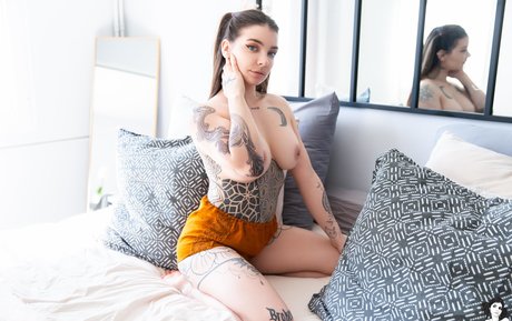 Pia Lora Nacktbilder von OnlyFans geleakt