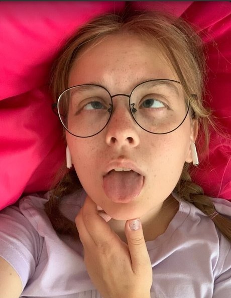 emilyforelsket Nacktbilder von OnlyFans