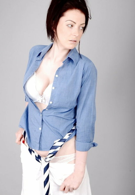 Alice Brookes Po OnlyFans