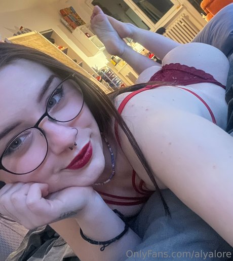 Alya Lore OnlyFans