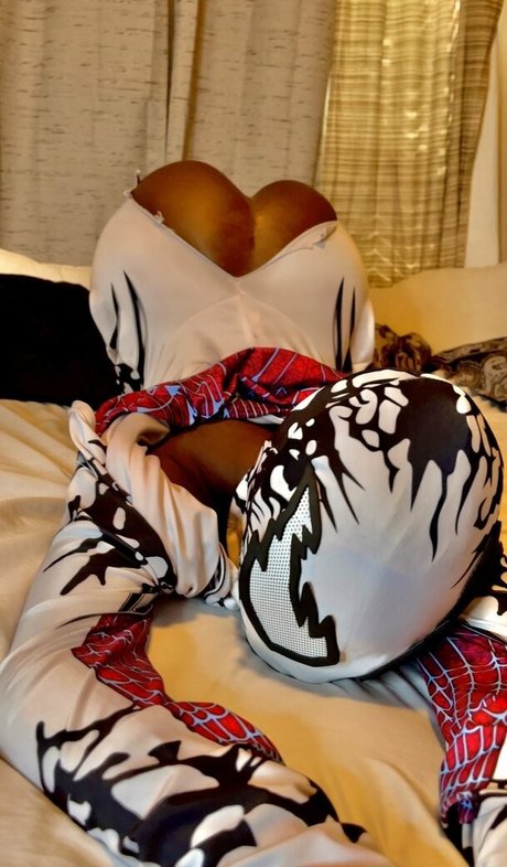 realmilesandgwen Nackt auf OnlyFans Leaks