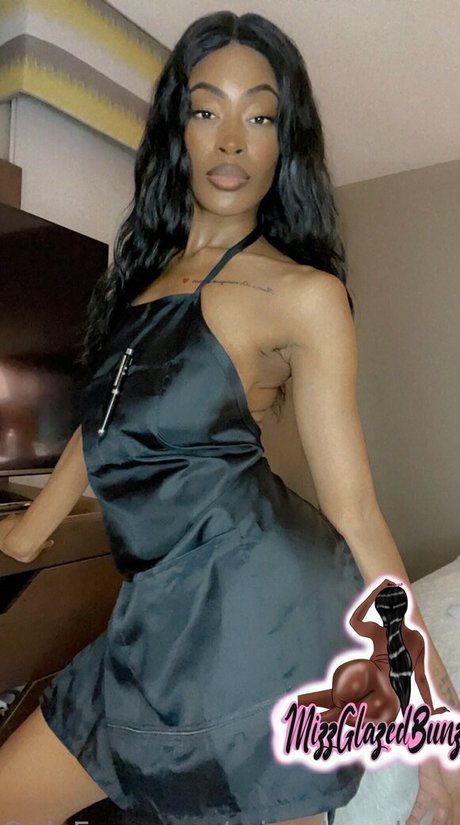 MizzGlazedBunz XXX Leak OnlyFans Leak