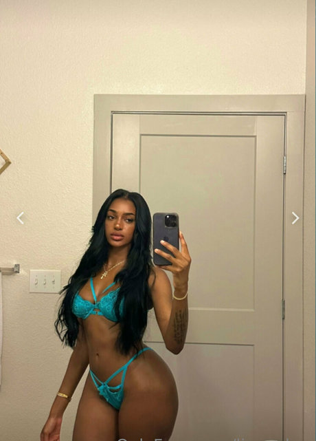 lingcakes Leaked OnlyFans Sex Tape