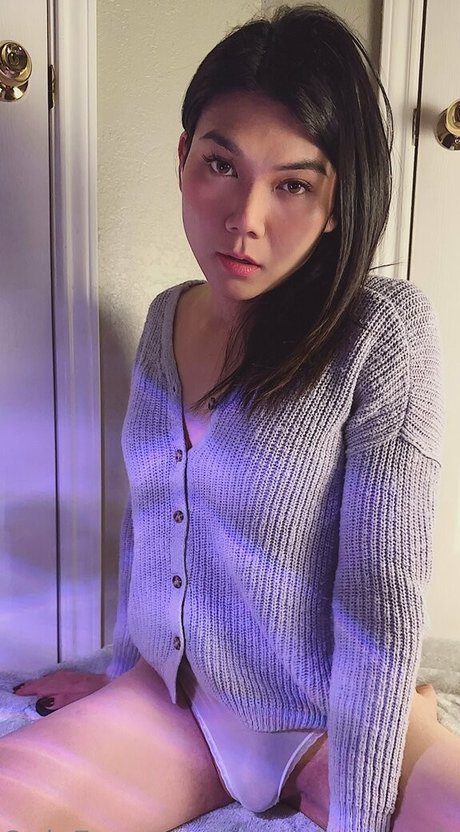 emilybunietsfree Nackt