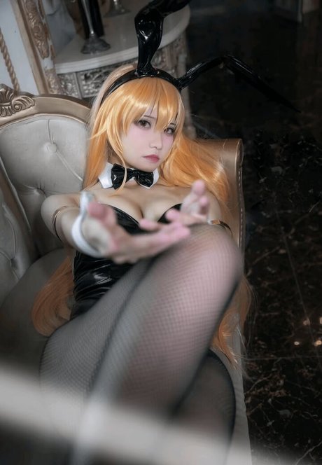 Yimiaojun Nya Nur für Fans