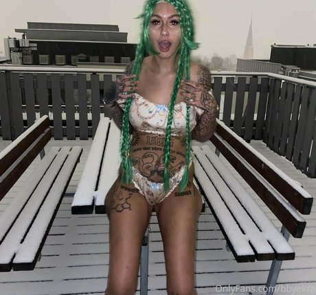 bbyekra OnlyFans Model Bilder