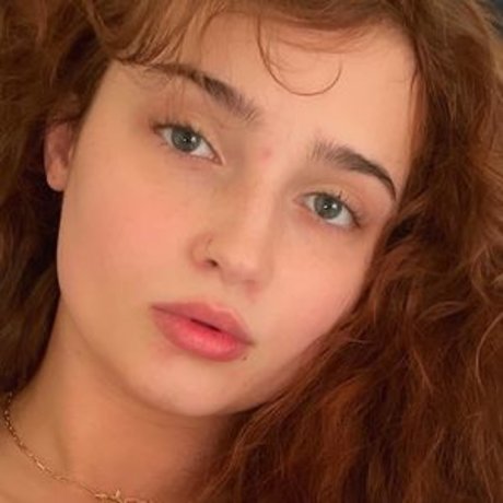 Scarlett Somebody OnlyFans