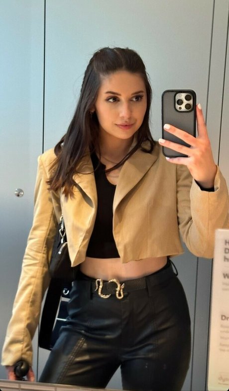 Harrie Silver OnlyFans Nacktbilder