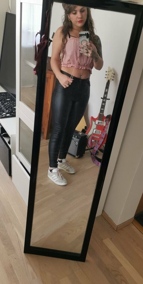 smellsliketnspiritvip OnlyFans Sex geleakt