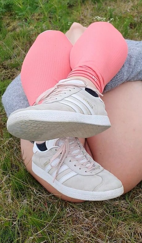 smellsliketnspiritvip OnlyFans Nacktbilder