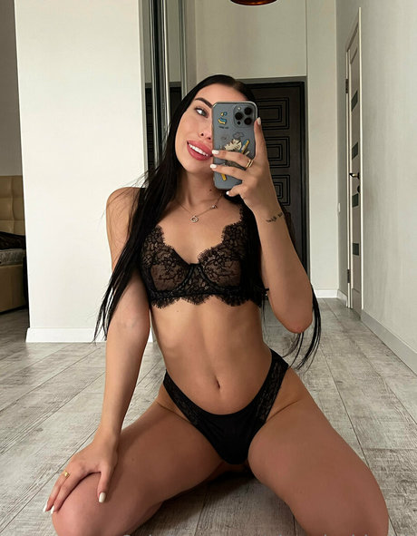 victoria blackk OnlyFans Dirtyship geleakt