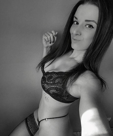 Lucinka Vokrouhlikova OnlyFans Nacktbilder