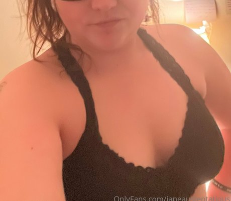 janeaustentatious Nackt auf OnlyFans