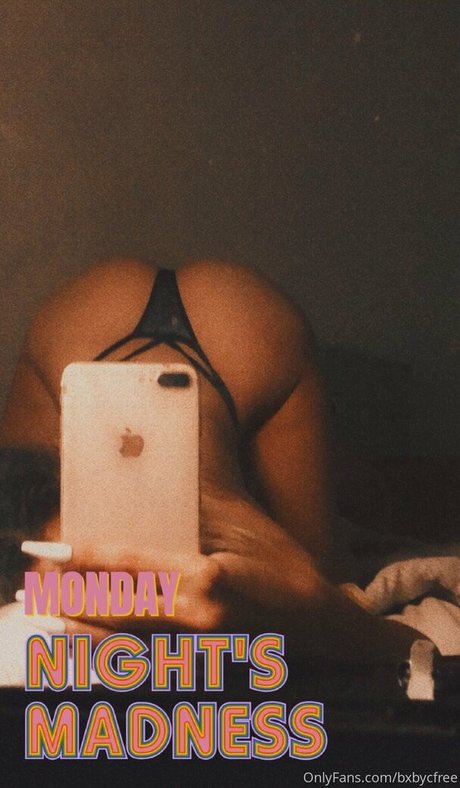 ariafreee OnlyFans Inhalte