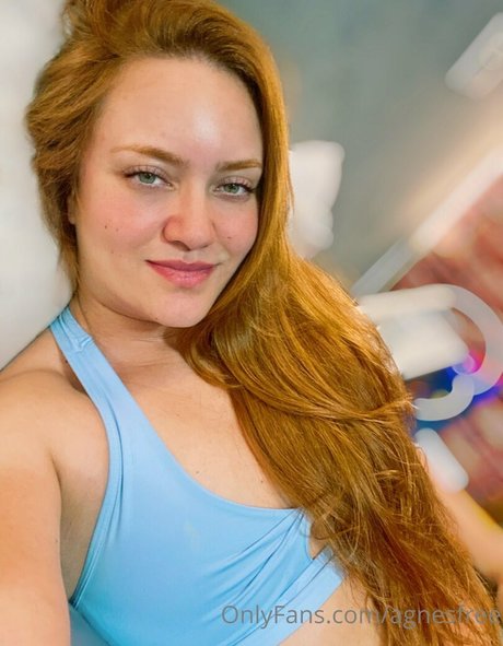 mjohreisenfree OnlyFans Lesbisch