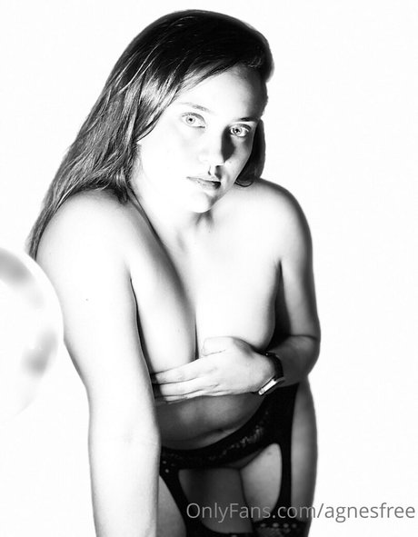 mjohreisenfree Leaks von Nacktbildern auf OnlyFans