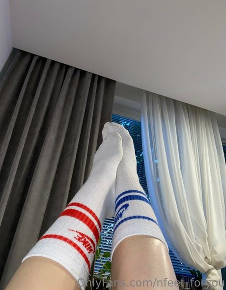 nfeet foryou OnlyFans Strip