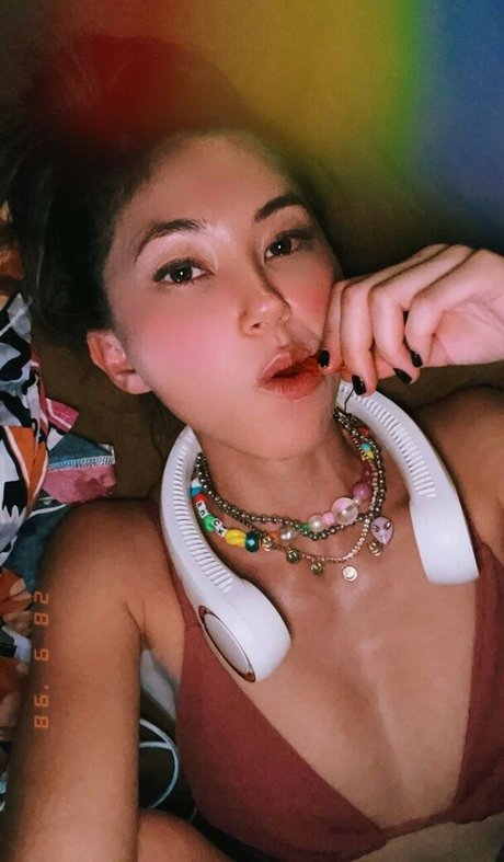 Kimiko Glenn Nackt geleakt OnlyFans