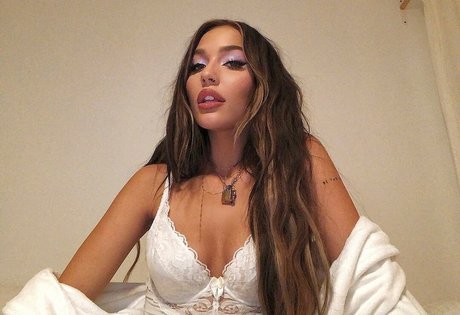 Lennon Stella OnlyFans Nacktbilder geleakt