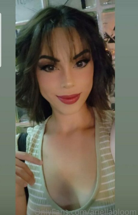 ariellabloom OnlyFans