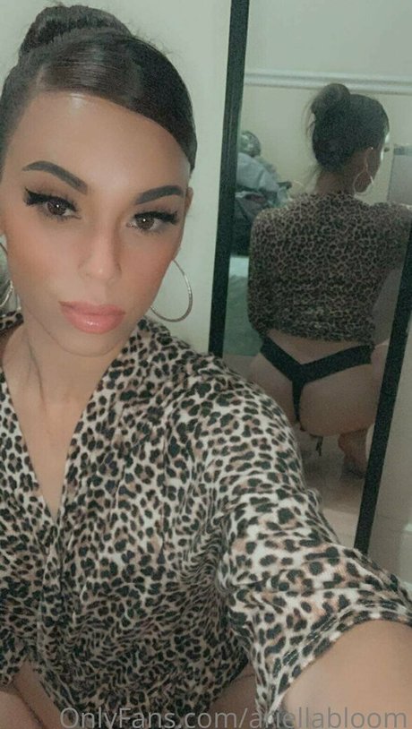 ariellabloom OnlyFans Gratis-Inhalte